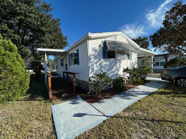 1995 WEXF Mobile Home For Sale