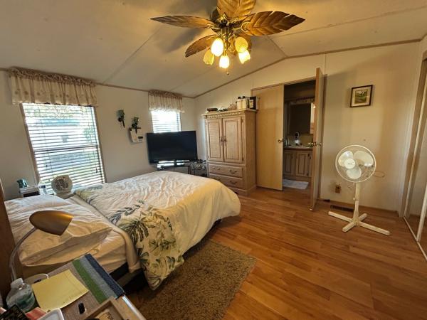 1995 WEXF  Home