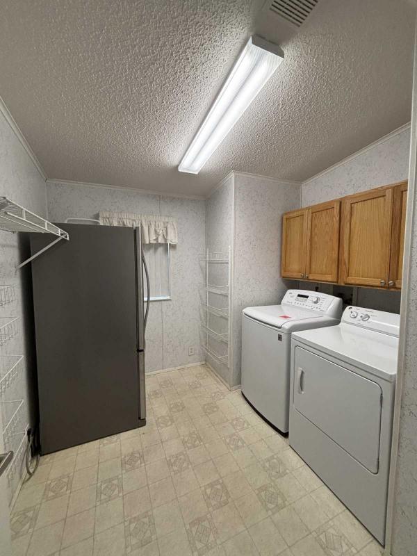 2001 Homes of Merit Mobile Home