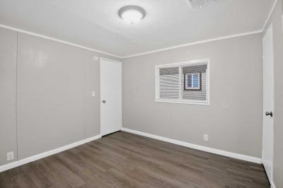 Photo 2 of 19 of home located at 826 E Route 66 #27 Glendora, CA 91740