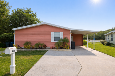 Mobile Home at 9623 Oaks St Tampa, FL 33635