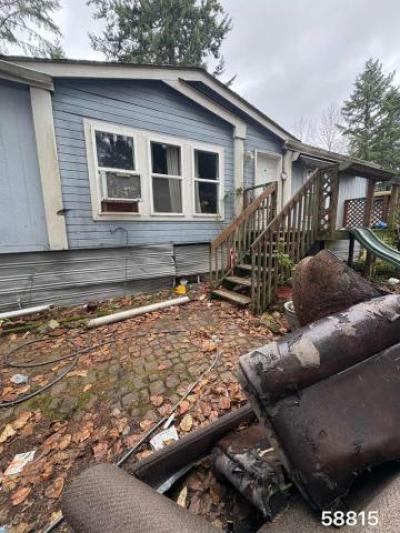 Mobile Home at 20307 113th St E Sumner, WA 98390