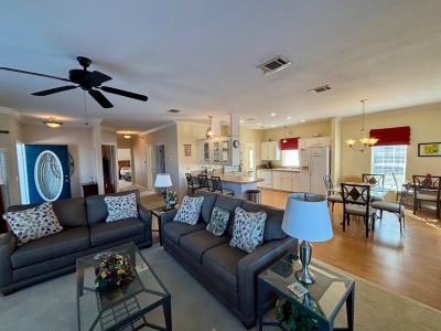 Photo 2 of 24 of home located at 2548 Pier Drive Ruskin, FL 33570