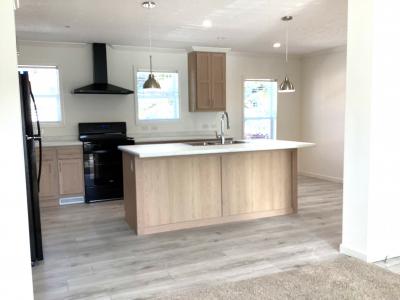 Photo 4 of 14 of home located at 49693 Deer Run Drive Shelby Township, MI 48315