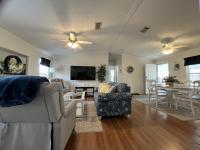 2004 Skyline 05610579SA Mobile Home