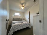 2004 Skyline 05610579SA Mobile Home