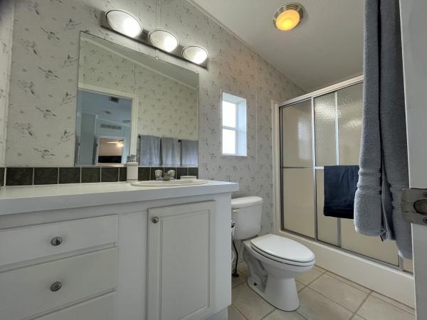 2004 Skyline 05610579SA Mobile Home