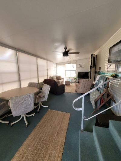 Photo 2 of 9 of home located at 12044 E. Sr 78 Lot 153 Moore Haven, FL 33471