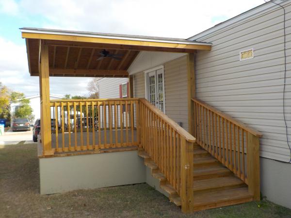 2009 CMH Manufacturing 31SUN16763AH10 Mobile Home