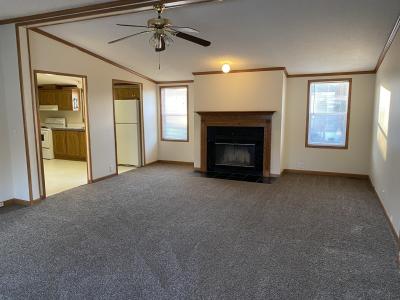 Photo 2 of 10 of home located at 292 S Van Buren Cir Davison, MI 48423