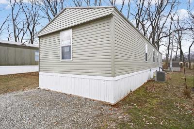 Photo 3 of 24 of home located at 40 Echo Lake W Dr Mooresville, IN 46158