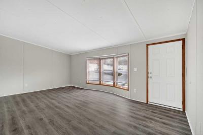 Photo 5 of 29 of home located at 148 Echo Lake E Dr Mooresville, IN 46158