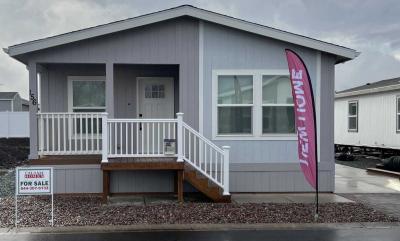 Photo 1 of 20 of home located at 3555 S. Pacific Hwy Lot #156 Medford, OR 97501