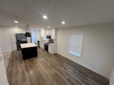 Photo 3 of 20 of home located at 3555 S. Pacific Hwy Lot #156 Medford, OR 97501