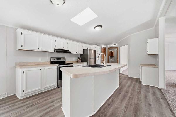 2001 Victorian Northridge Manufactured Home