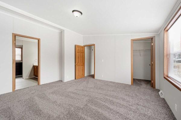 2001 Victorian Northridge Manufactured Home