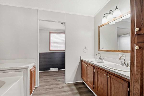 2001 Victorian Northridge Manufactured Home