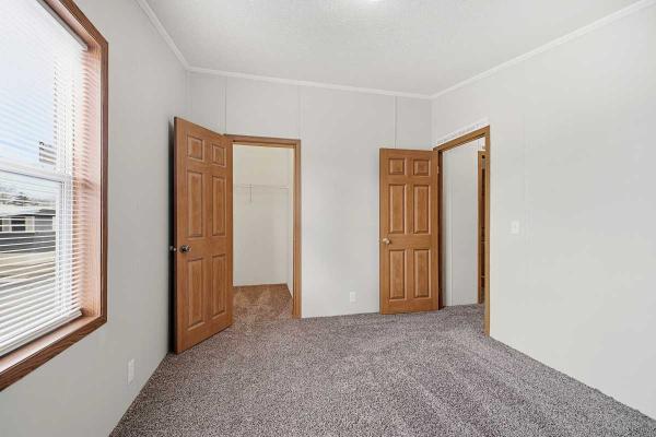 2001 Victorian Northridge Manufactured Home