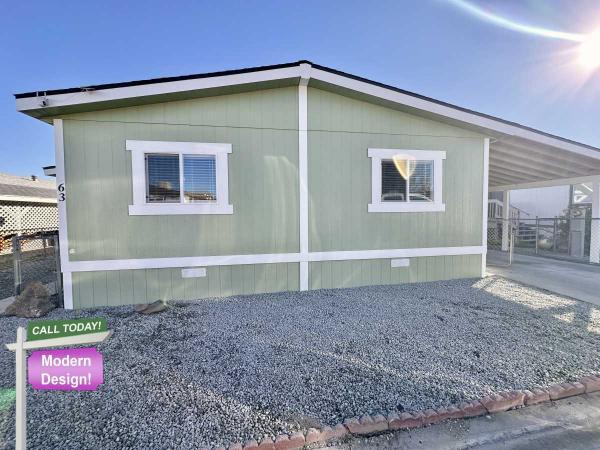 1990 CHAMPION Mobile Home For Sale