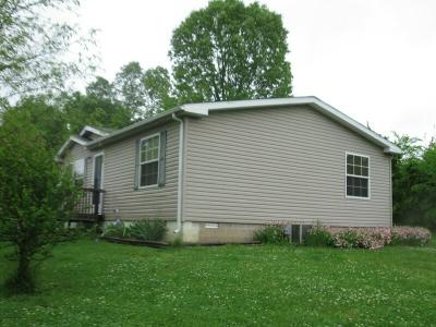 Photo 4 of 17 of home located at 29 Push Lane Jonesboro, IL 62952