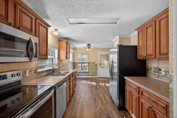 1993 Homes Of Merit 9529 Manufactured Home