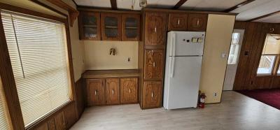 Photo 3 of 8 of home located at 32580 N Center Ln Grayslake, IL 60030