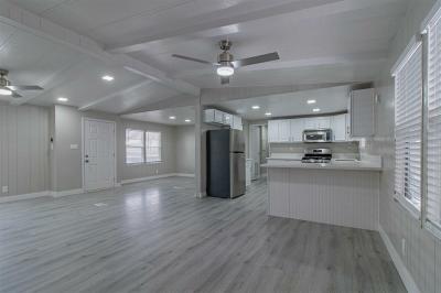 Photo 4 of 20 of home located at 5303 E. Twain Ave. Las Vegas, NV 89122