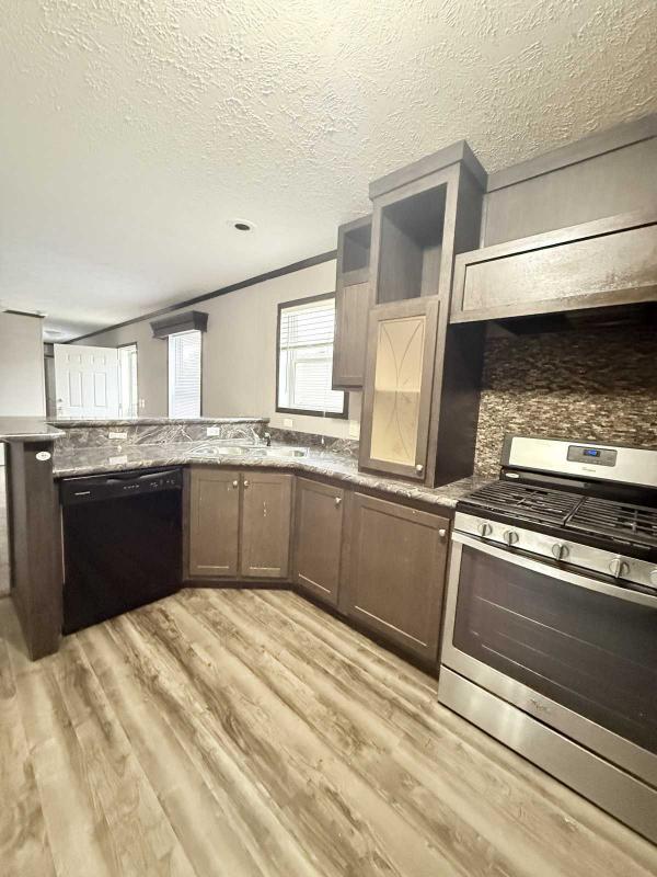 2017 Clayton Manufactured Home