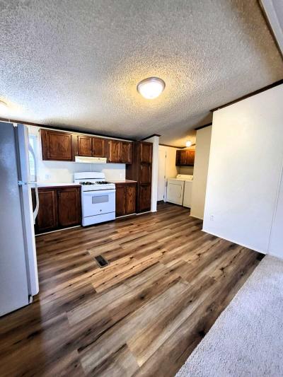 Photo 4 of 21 of home located at 2500 Mann Rd #125 Clarkston, MI 48346