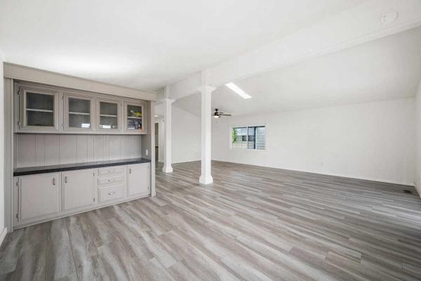 1984 SOMERSET SOMERSET Manufactured Home