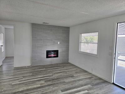 Photo 4 of 17 of home located at 18026 N. Cave Creek Rd. #88 Phoenix, AZ 85032