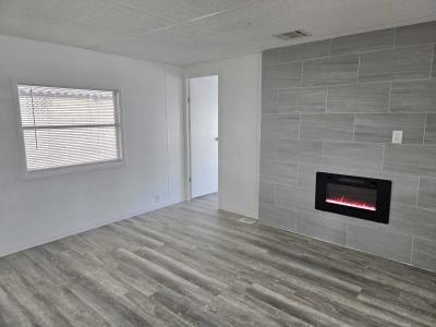 Photo 5 of 17 of home located at 18026 N. Cave Creek Rd. #88 Phoenix, AZ 85032