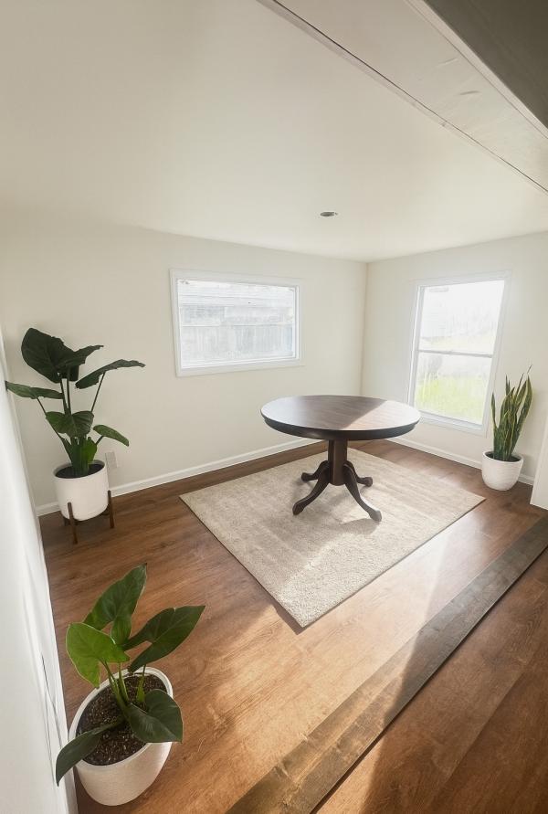 1973 CRMDE Mobile Home