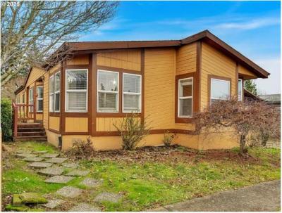 Mobile Home at Mountain View Mobile Estates 13620 SW Beef Bend Rd Unit 66 Portland, OR 97224