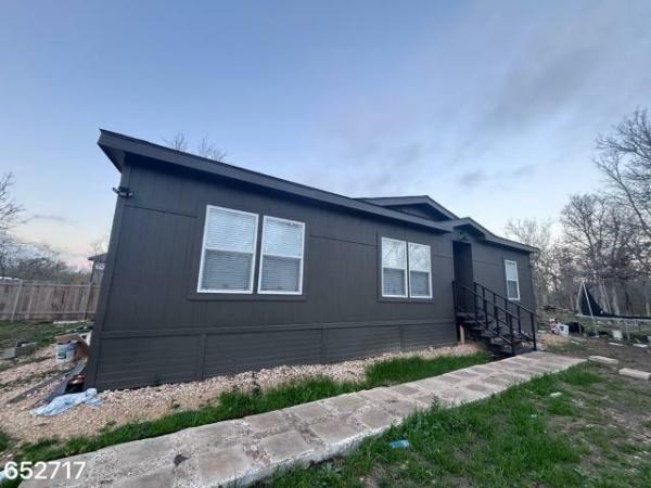 Photo 1 of 1 of home located at Titan Factory Direct Homes 4913 S Ih-35 Georgetown, TX 78626