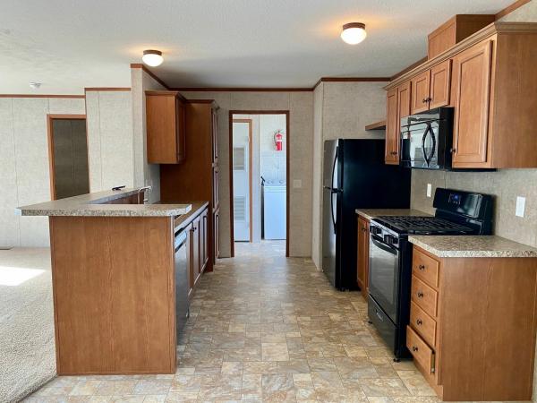 Photo 1 of 2 of home located at 16400 Upton Rd #88 East Lansing, MI 48823