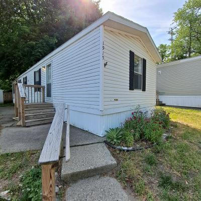 Mobile Home at 1915 Meadowview Dr Lot 159 Kalamazoo, MI 49008