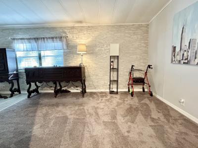 Photo 2 of 15 of home located at 1360 Everglades Circle Apopka, FL 32703