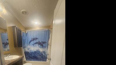 Photo 2 of 18 of home located at 11820 Spring Laurel Drive Charlotte, NC 28215