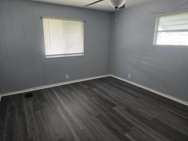 1977 SOWI HS Mobile Home