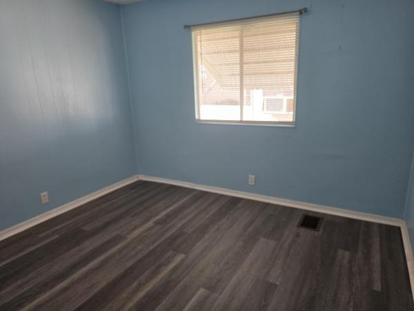 1977 SOWI HS Mobile Home