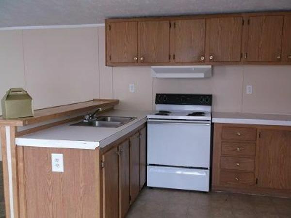 2001 CLAYTON Mobile Home For Sale