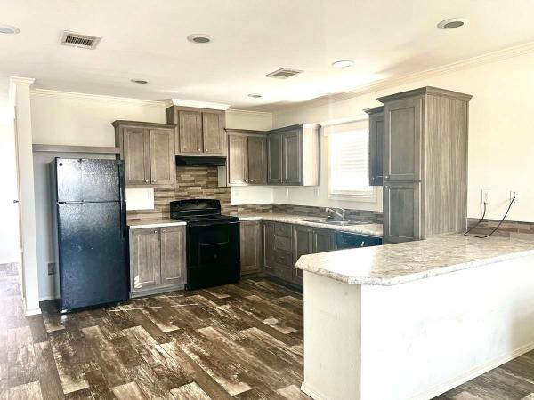 Photo 1 of 2 of home located at 4701 Anderson Rd Lot #366 Houston, TX 77053