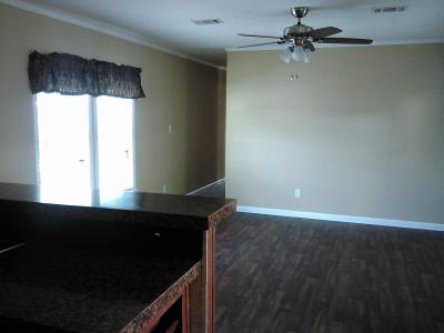 Mobile Home at 272 W Lawson Rd, Lot #140 Lot 2140 Dallas, TX 75253