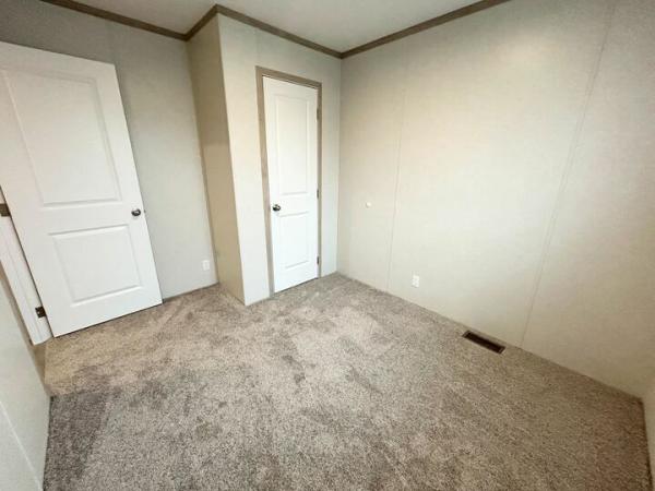 2025 Clayton-Wakarusa Mobile Home