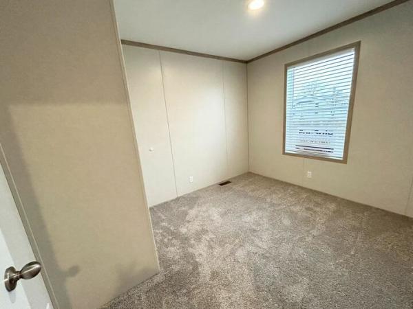 2025 Clayton-Wakarusa Mobile Home