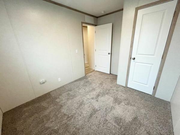 2025 Clayton-Wakarusa Mobile Home