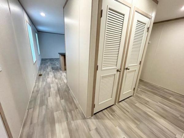 2025 Clayton-Wakarusa Mobile Home