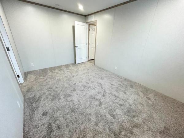 2025 Clayton-Wakarusa Mobile Home