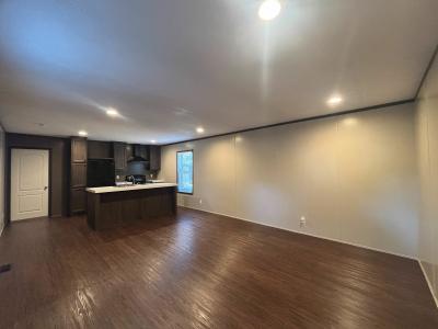 Photo 3 of 8 of home located at 606 Eloise #El606 Conroe, TX 77301